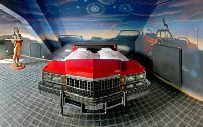 Сон на колесах: 10 необычных кроватей из старых авто () Сон на колесах: 10 необычных кроватей из старых авто