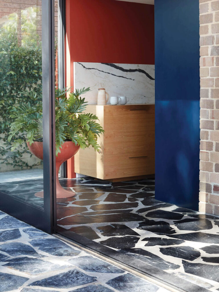 Дом радости и цвета от австралийского бюро YSG.STUDIO