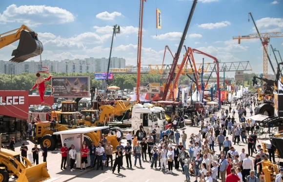 EXPO 2025: 4 дня бизнес-драйва на масштабной синергии отраслевых выставок СТТ Expo, COMvex, CTO Expo