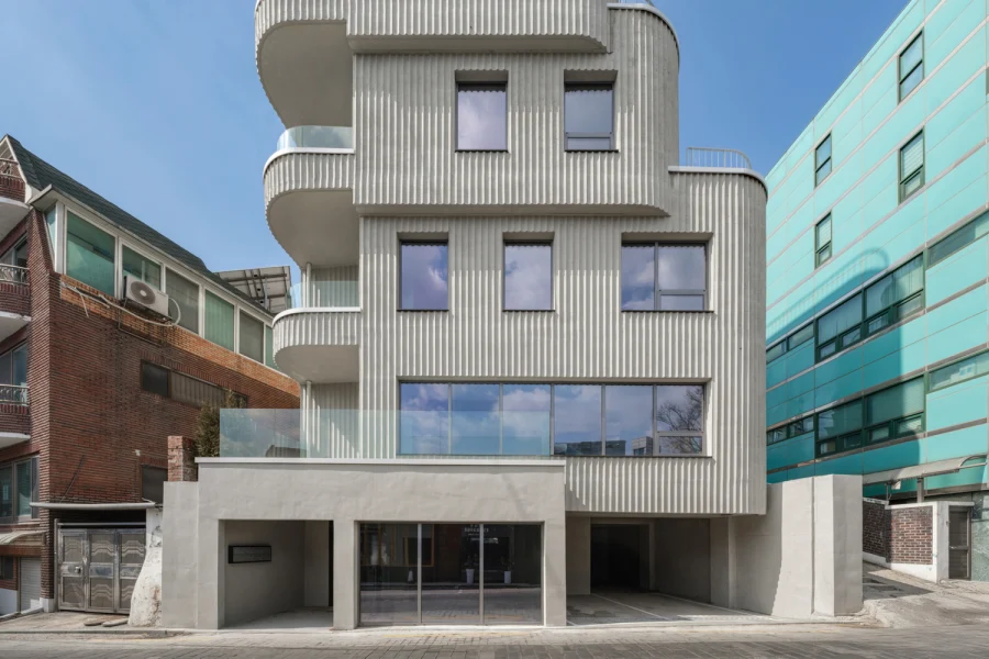 Завершено коммерческое здание STACK в городе Сеул, Южная Корея