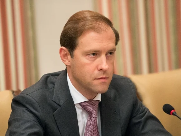 Мантуров поручил рассчитать эффективность стройки дорог из цементобетона