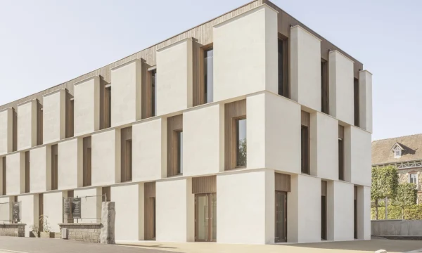 Школа дизайна iXcampus в городе Сен-Жермен-ан-Ле, Франция