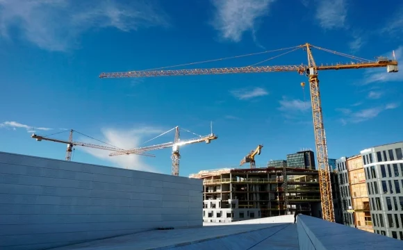 В Прикамье планируют обновить не менее 20% жилого фонда к 2030 году