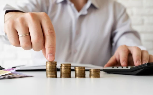 SuperJob назвал самые высокие зарплаты в строительстве в Москве