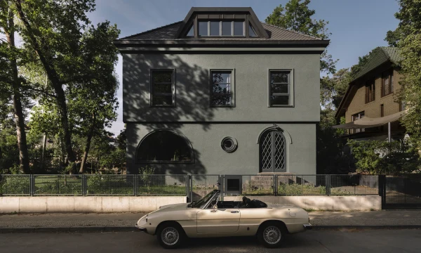 Новый жилой дом для семьи из шести человек в Берлине, Германия