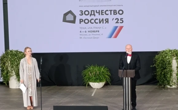 Высокая архитектура всегда «На грани с…»