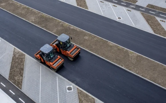 Около 15 тыс. км дорог введено в этом году по нацпроекту