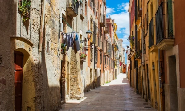 Первые, хотя и пока умеренные, признаки возможного замедления рынка недвижимости Испании очевидны