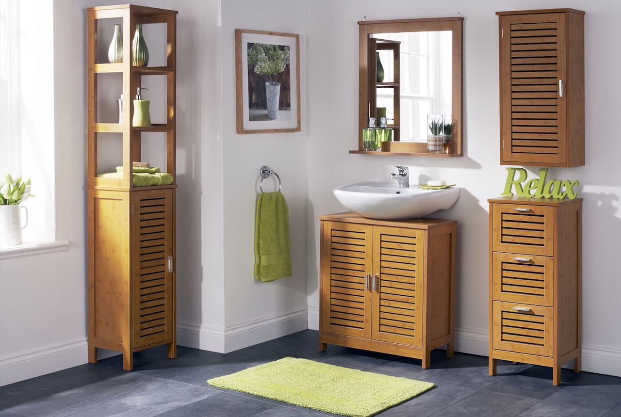 Мерлен мебель для ванной комнаты. Мебель для ванной бамбук. Шкаф для ванной бамбук. Мебель из бамбука для ванной. Шкафчик из бамбука в ванную.