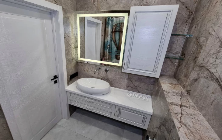 Превратите мечту в реальность: мебель для ванной на заказ от студии «Верес»