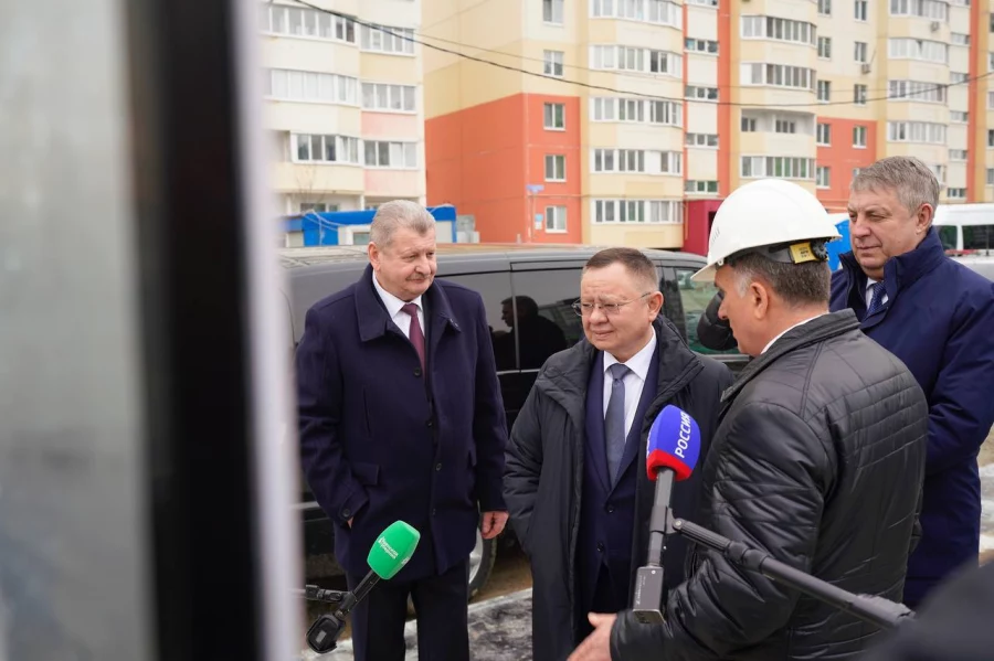Глава Минстроя России оценил причины и последствия наводнения в Орске